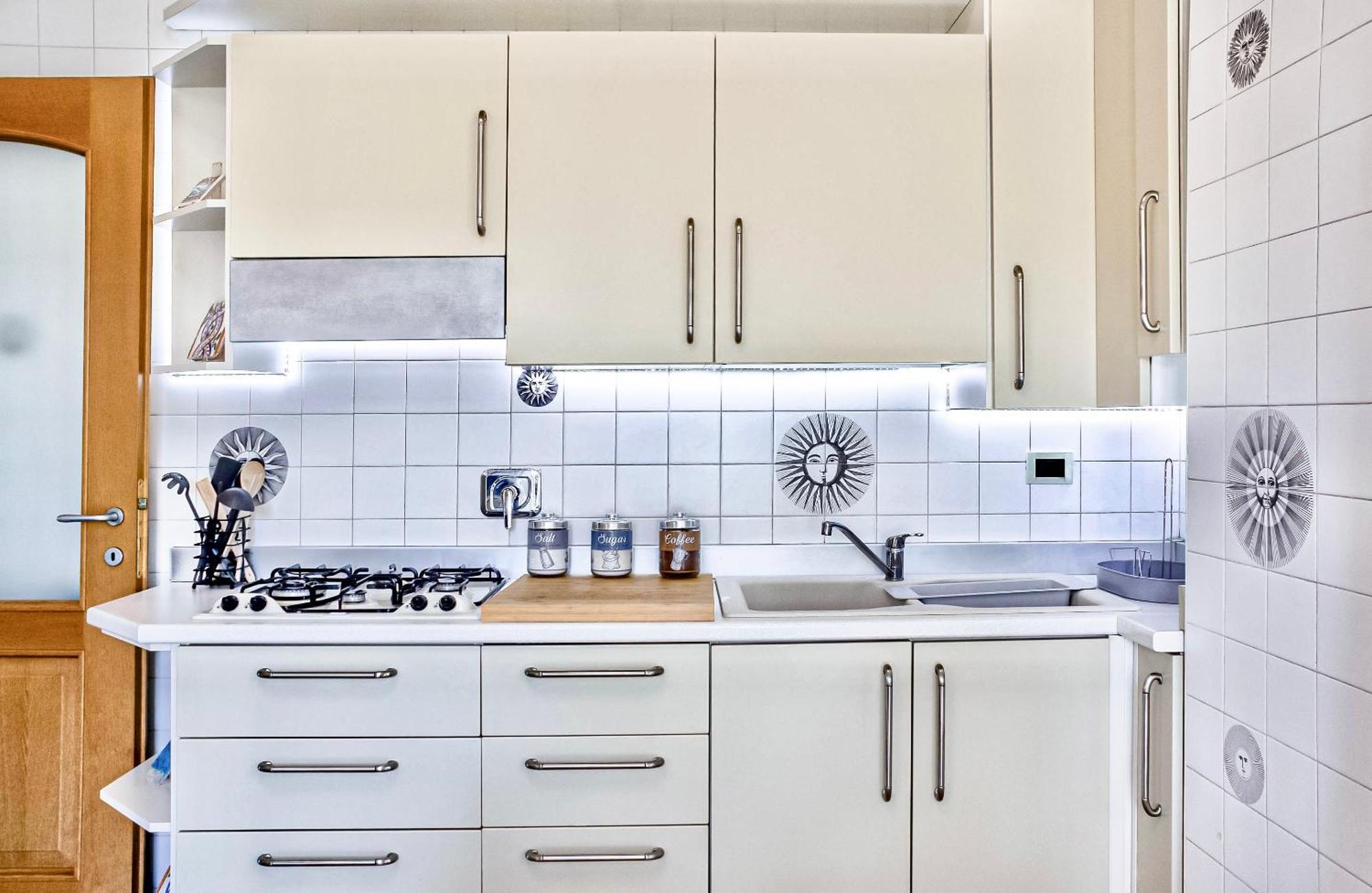 -Politecnico- Appartamento Classy X5 Con Balconi, Vista E Parcheggio Gratuito Турин Экстерьер фото